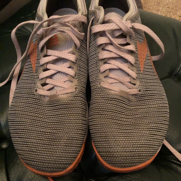 CrossFit Nano 10 - Picture 4 of 9